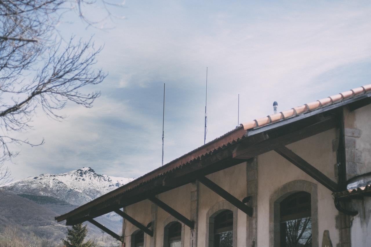 Via De La Plata Hervas Hostel ภายนอก รูปภาพ