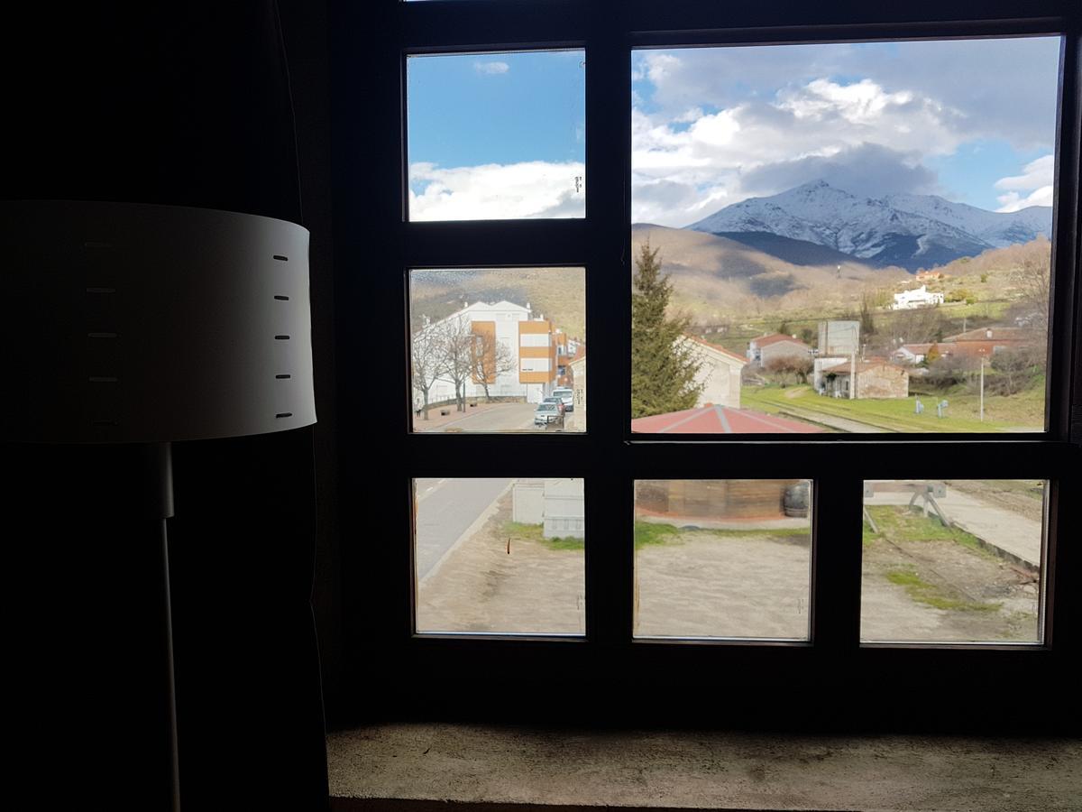 Via De La Plata Hervas Hostel ภายนอก รูปภาพ