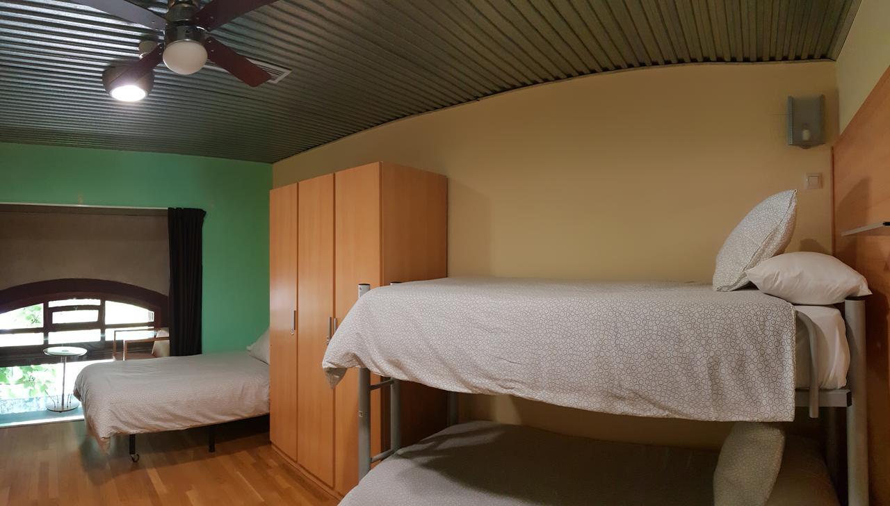 Via De La Plata Hervas Hostel ภายนอก รูปภาพ